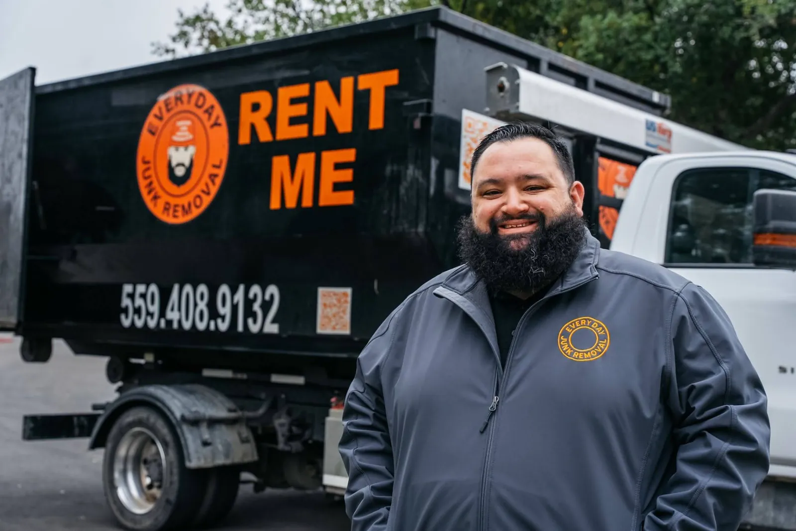 Commercial Junk Removal Service in Fresno & Clovis: What Retail and Restaurants Deal With Differently