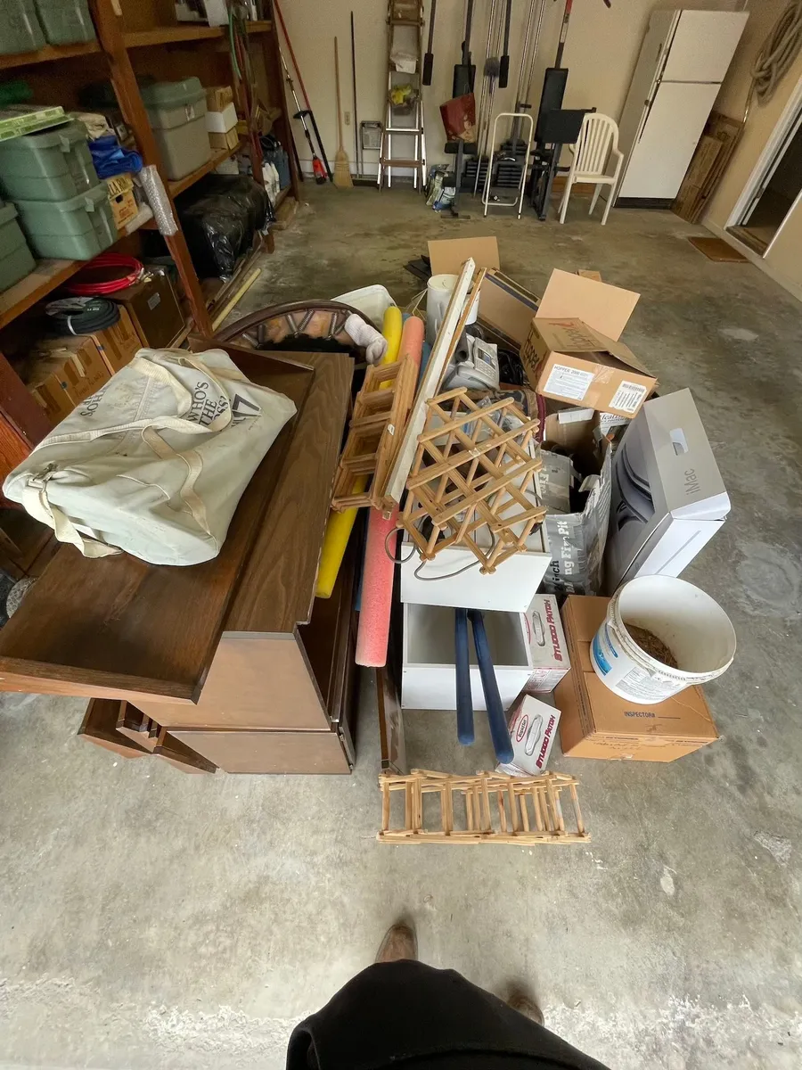 Garage Clean Outs in Fresno & Clovis