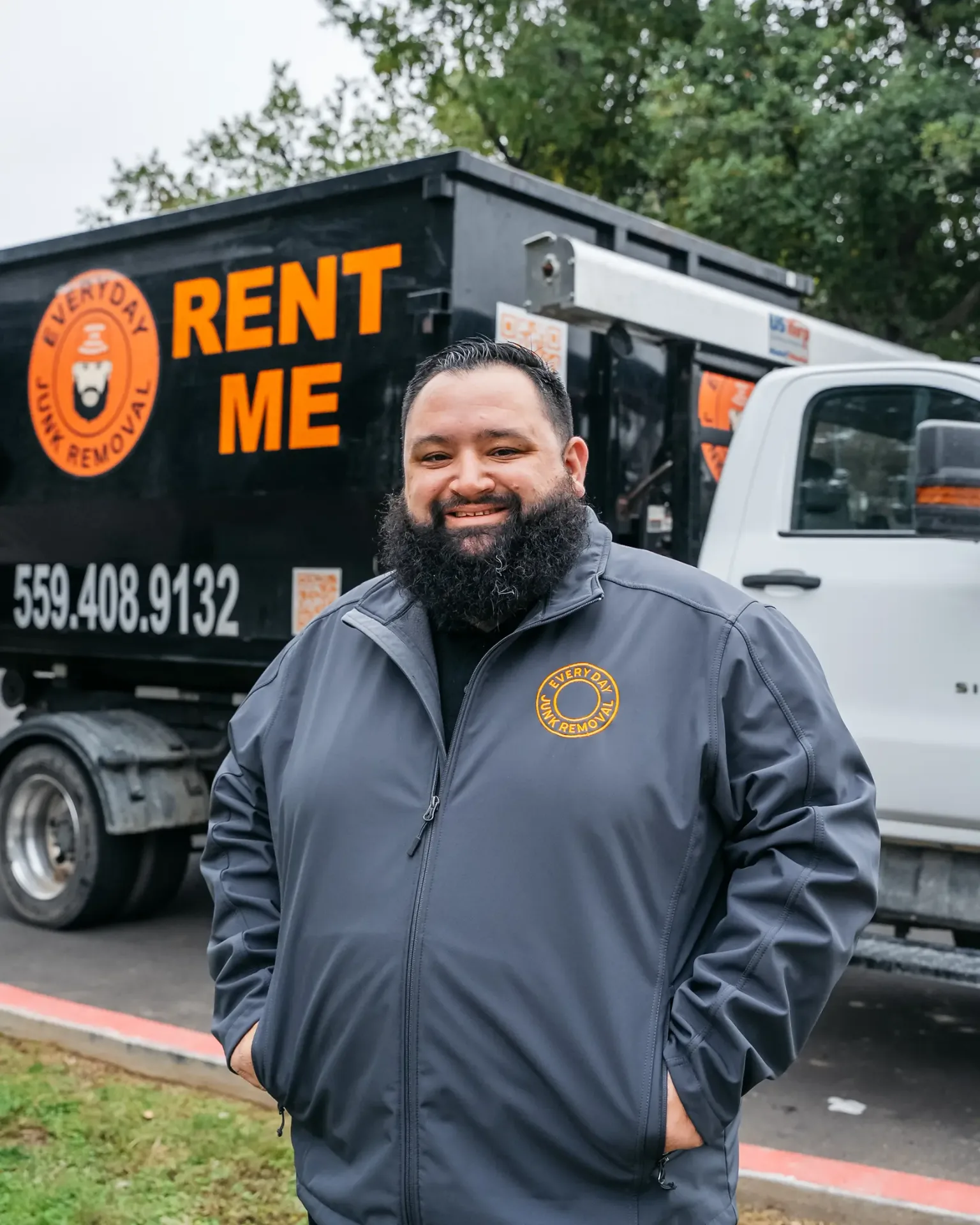 Everyday Junk Removal service truck in Clovis